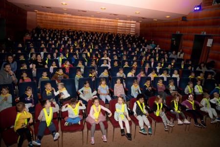 Ljubezen je nalezljiva_Foto atelje Postojna (1)